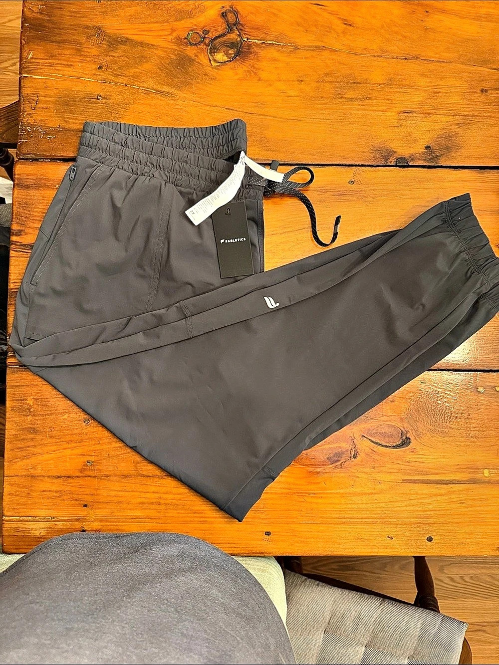 Fabletics The One Jogger Gray Track Pants Size 2X